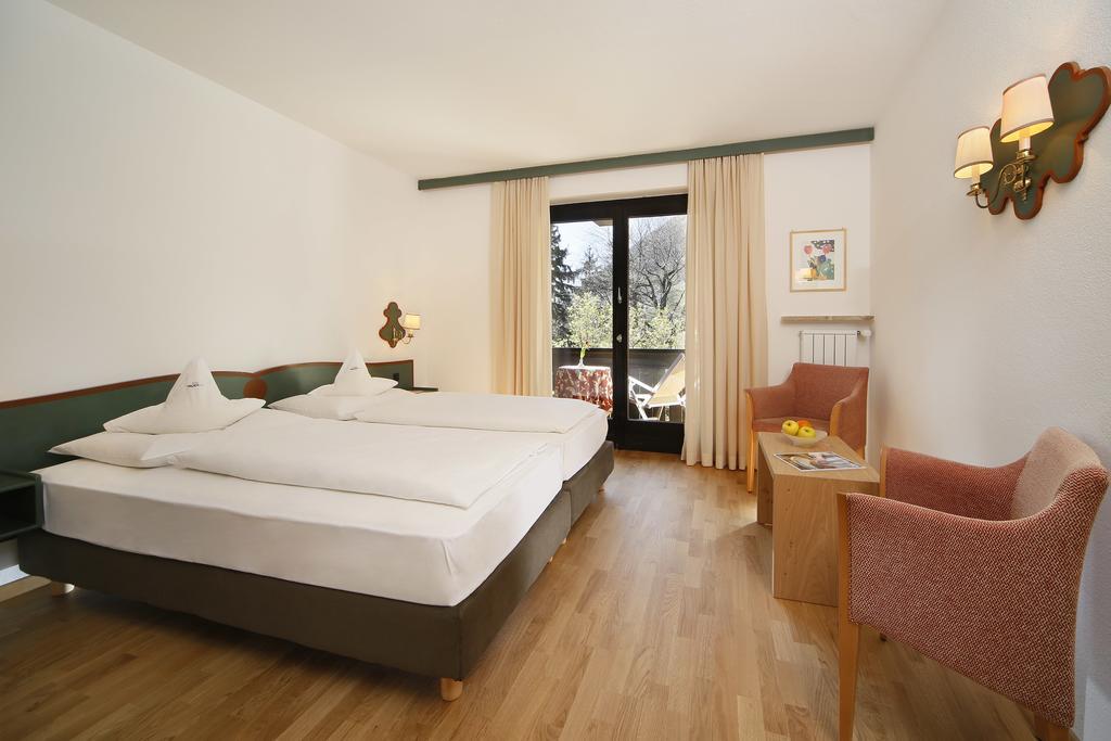 Parkhotel Tirolerhof Lagundo Rom bilde