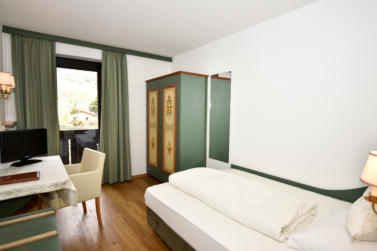 Parkhotel Tirolerhof Lagundo Eksteriør bilde